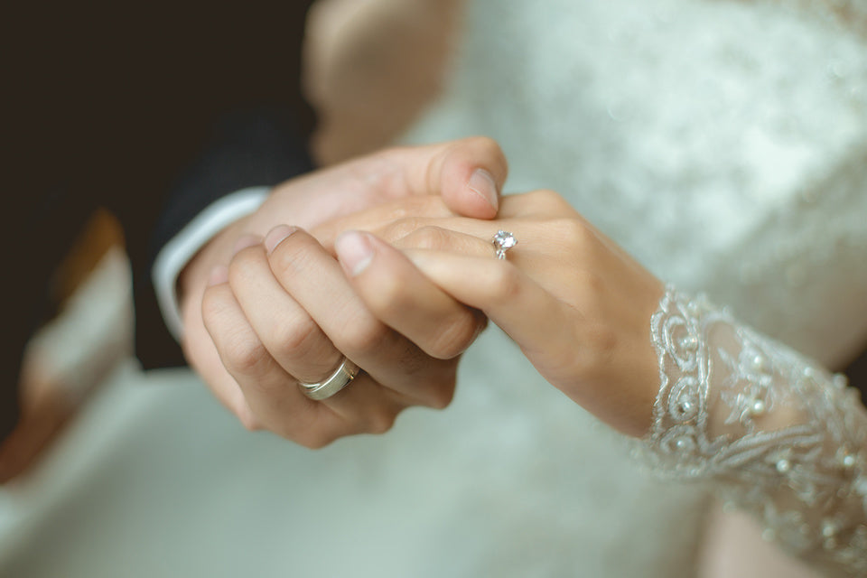 Choose the best-priced Australian diamond engagement ring