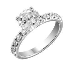 Bailey (Diamond-Alternative)